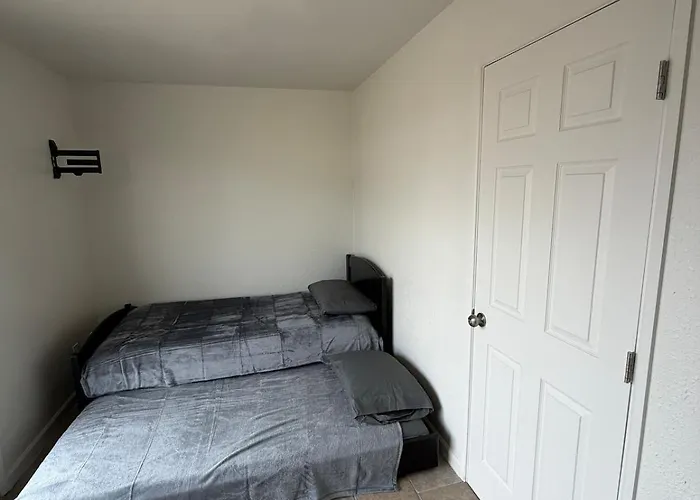 Willa Spring Training Special Comfy 3 Bedroom