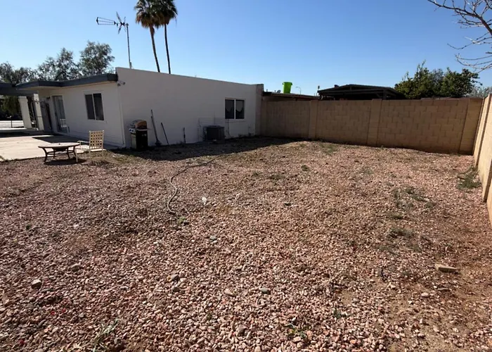 Willa Spring Training Special Comfy 3 Bedroom *