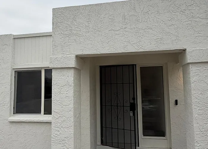 Willa Spring Training Special Comfy 3 Bedroom *
